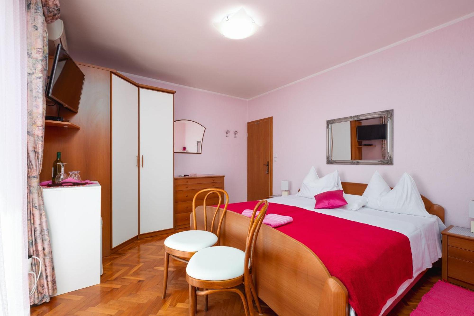 Rooms Tupina By Paulina Mlini Room photo